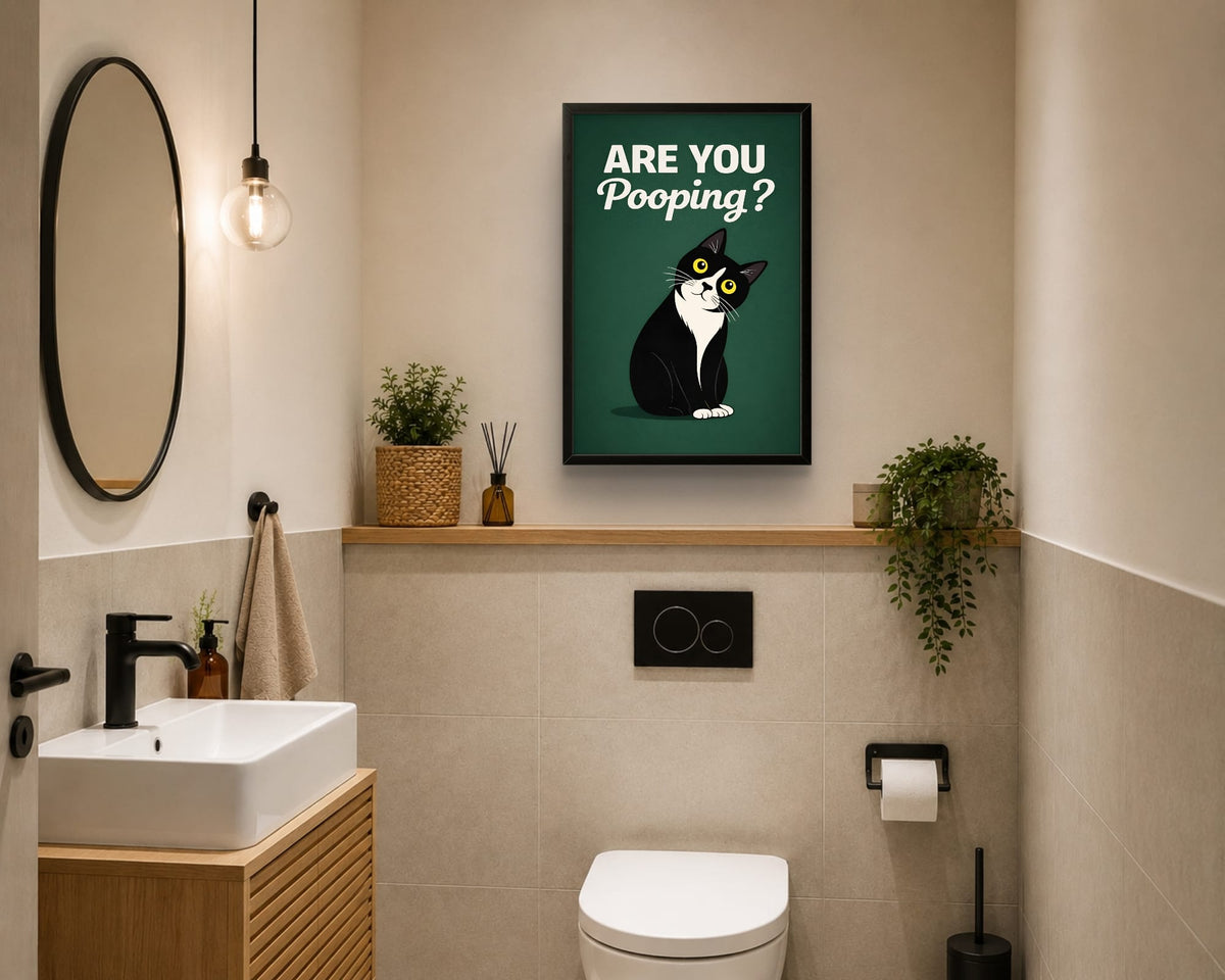 Affiche Encadrée "Are You Pooping?" – Chat Humoristique pour WC